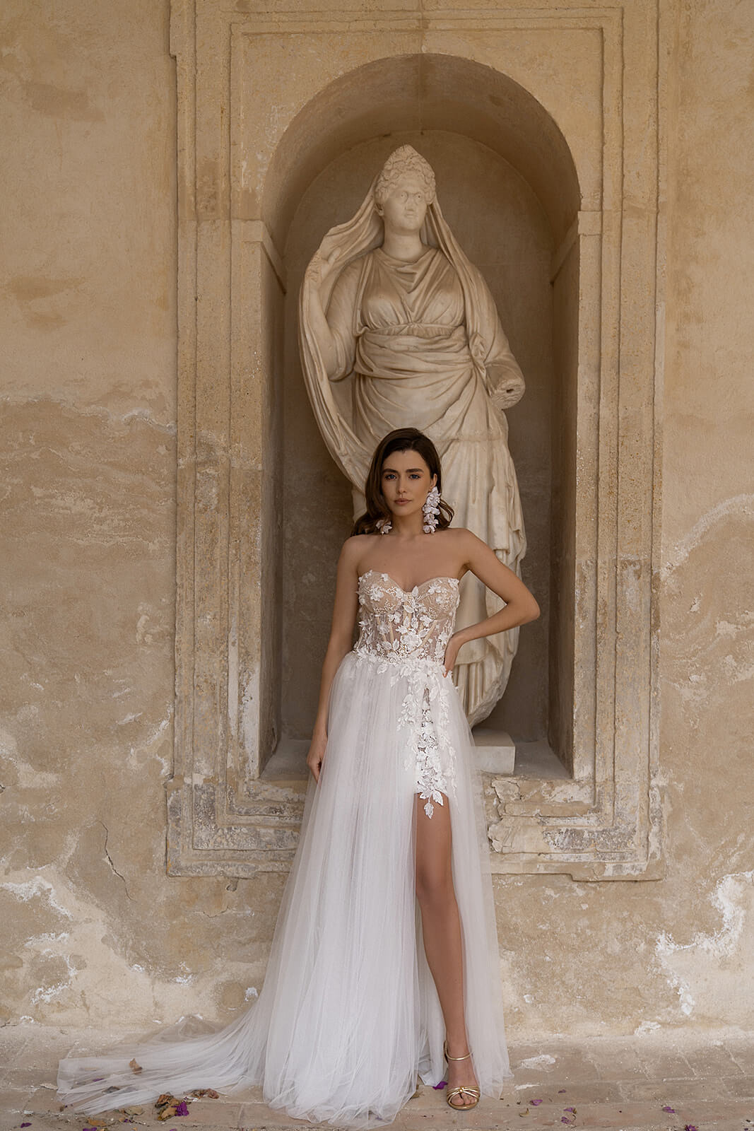 Penelope – abito da sposa in movimento.