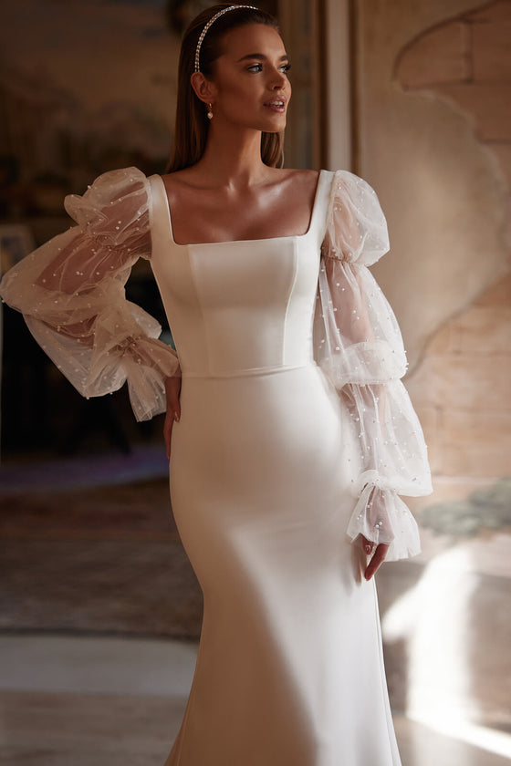 Abito da sposa Clara – abito da sposa a sirena con maniche lunghe, DAMA Couture.