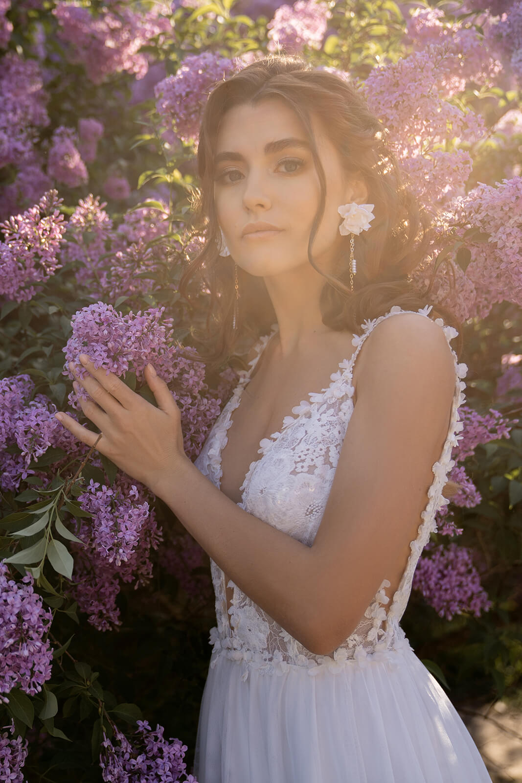 Rosaline – abito da sposa a figura intera.