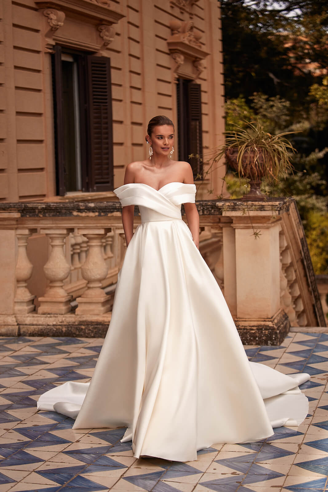 Abito da sposa Bona – abito da sposa a trapezio di DAMA Couture.