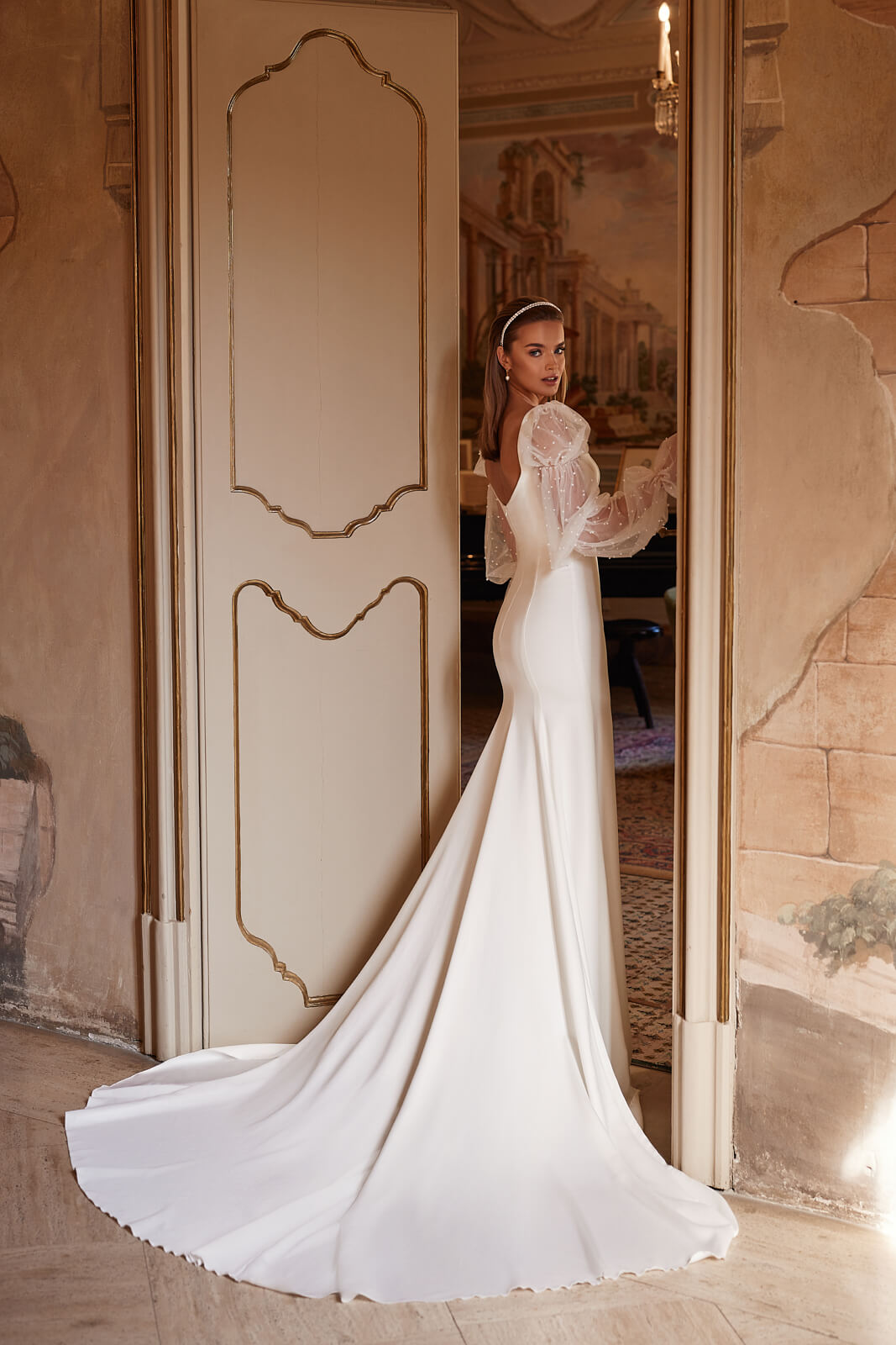 Abito da sposa Clara – abito da sposa a sirena, DAMA Couture.