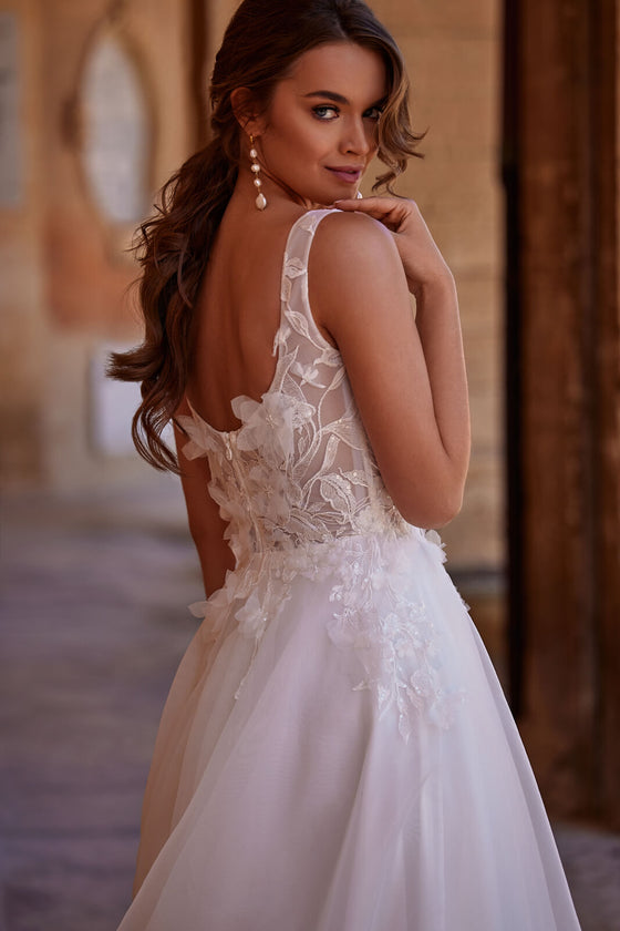 Abito da sposa Lucy – abito da sposa a trapezio, DAMA Couture.