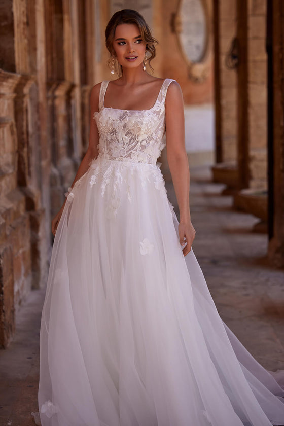 Abito da sposa Lucy – abito da sposa a trapezio, DAMA Couture.
