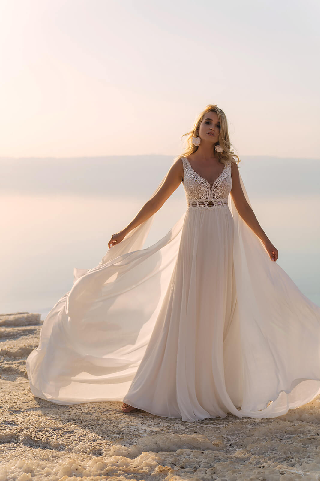 Abito da sposa Atena – abito da sposa a trapezio di DAMA Couture.