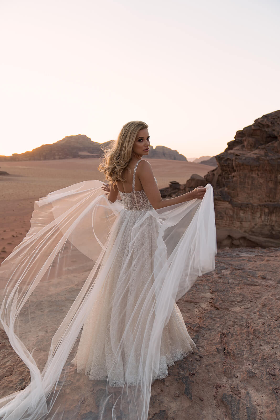 Inca – abito da sposa di DAMA Couture.