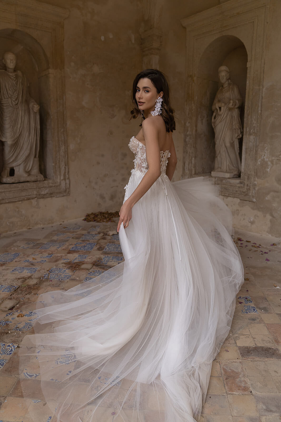 Penelope – abito da sposa visto da dietro.