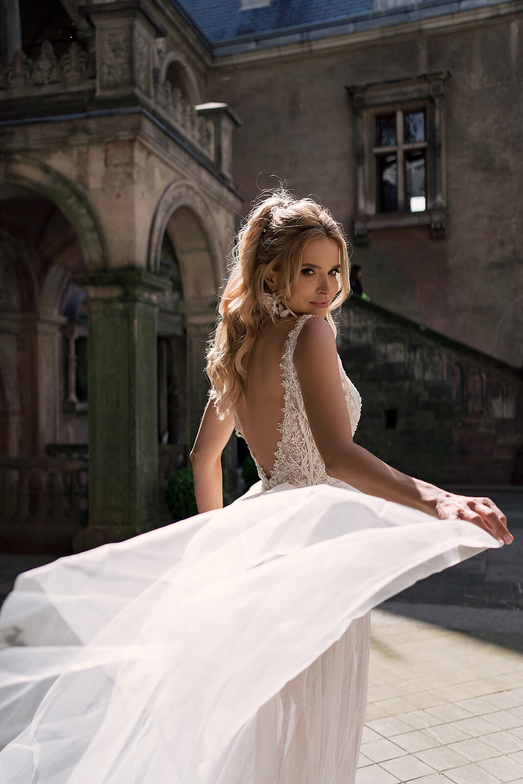 Livia – primo piano dell’abito da sposa.