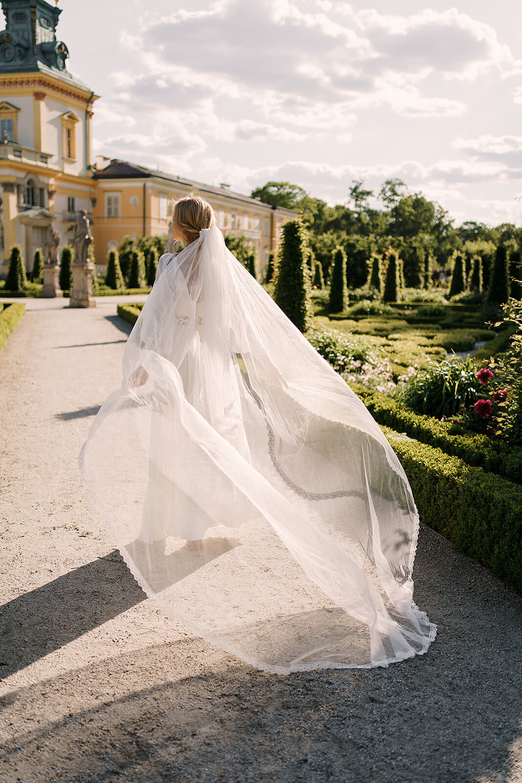 Safona – abito da sposa DAMA Couture, vista frontale.
