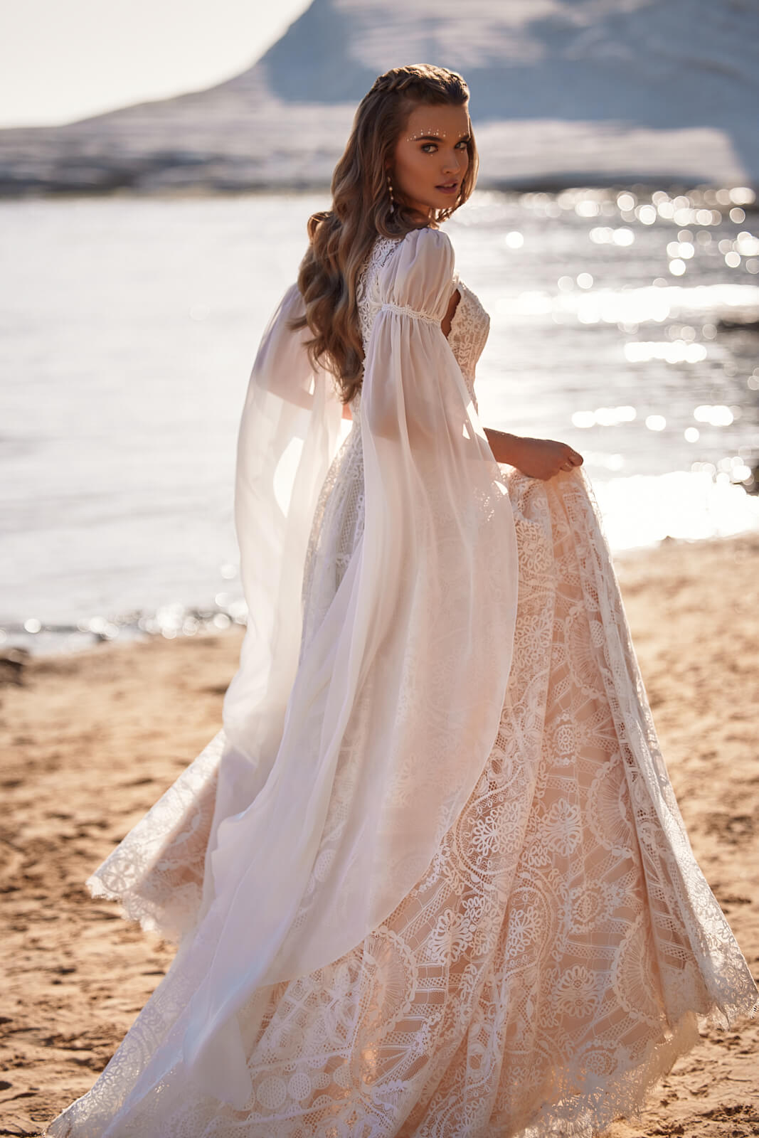 Abito da sposa Hope – abito da sposa a trapezio DAMA Couture.