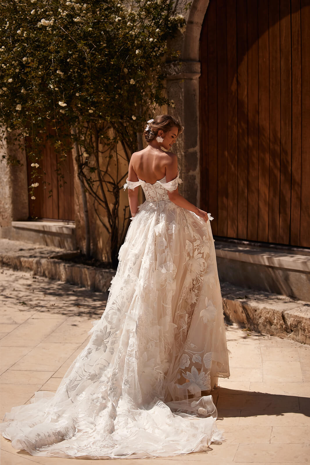Abito da sposa Nenufar – abito da sposa a trapezio DAMA Couture.