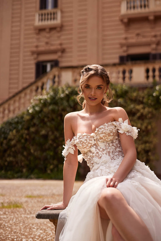 Abito da sposa Mia – abito da sposa a trapezio, DAMA Couture.