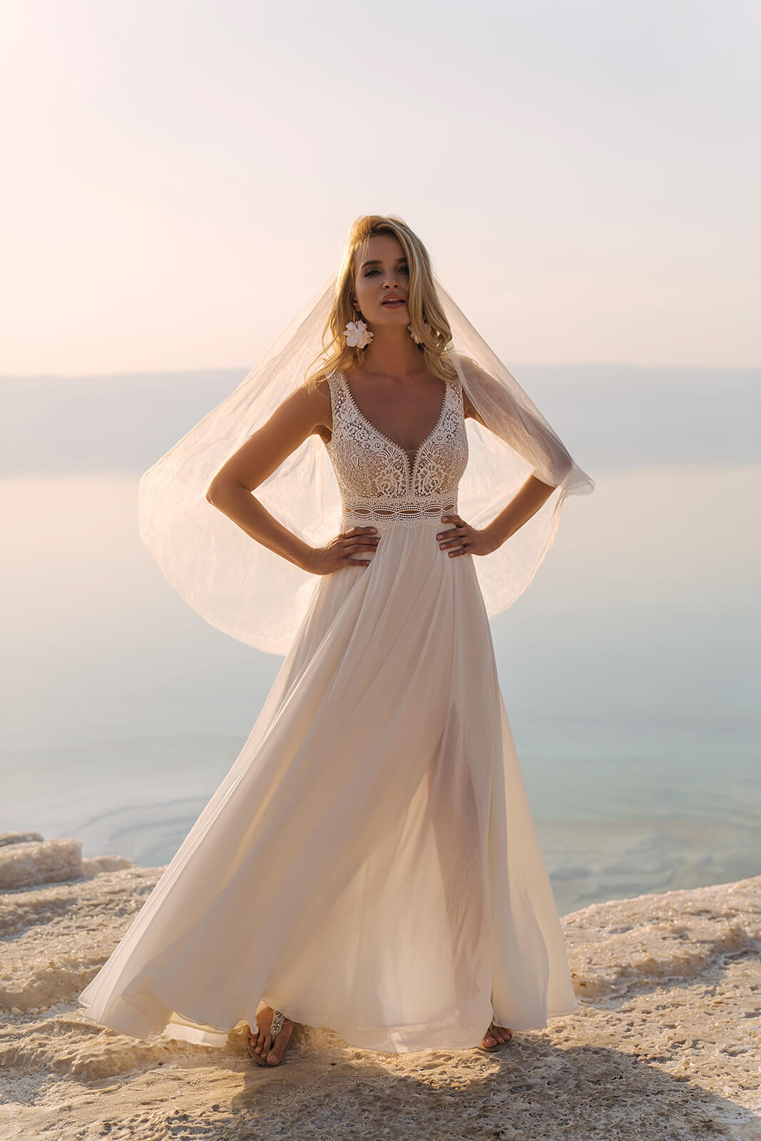 Velo corto – velo da sposa DAMA Couture, vista frontale.