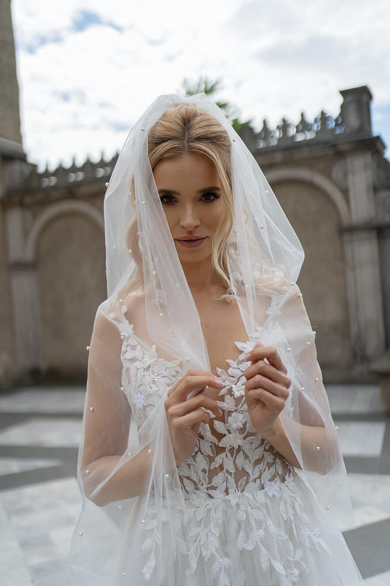 Velo Regular con perle – velo da sposa di DAMA Couture.