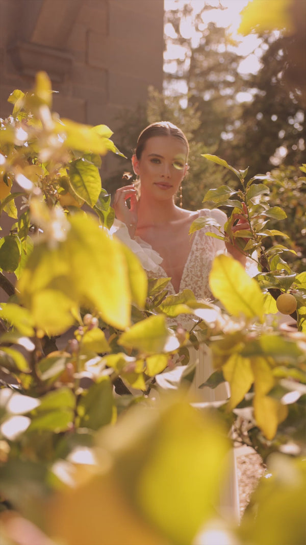 Hellen in video