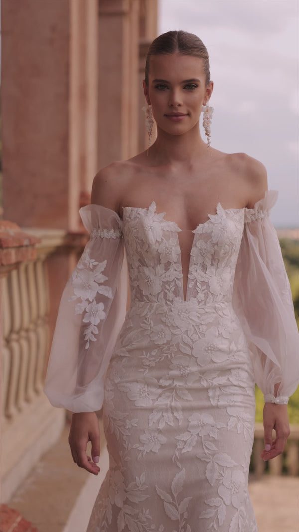 Lucrezia in video
