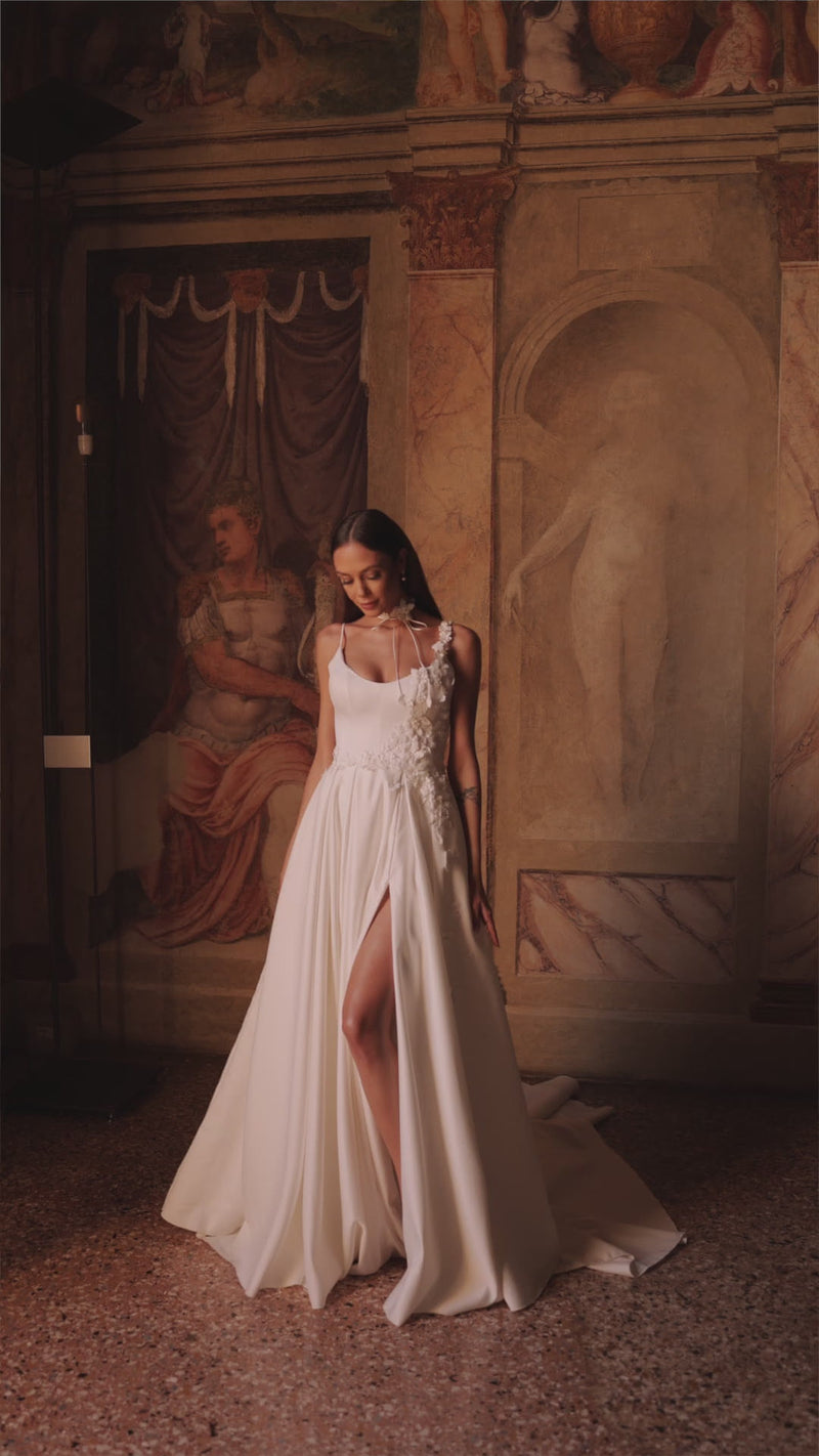 Seraphine in video